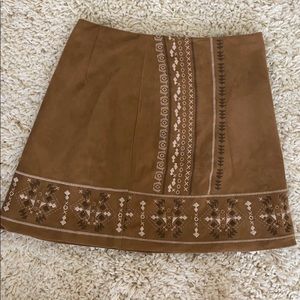 BROWN EMBROIDERED SKIRT